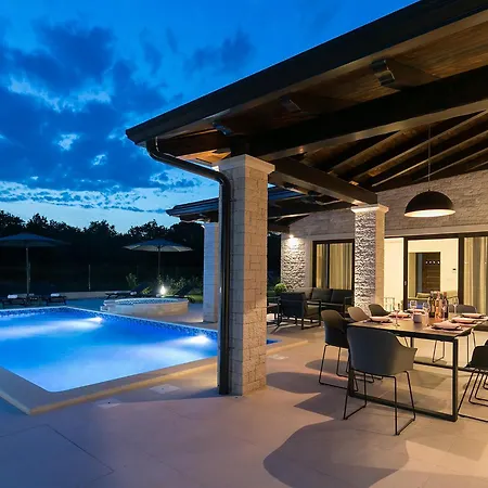 Villa Greenblue *