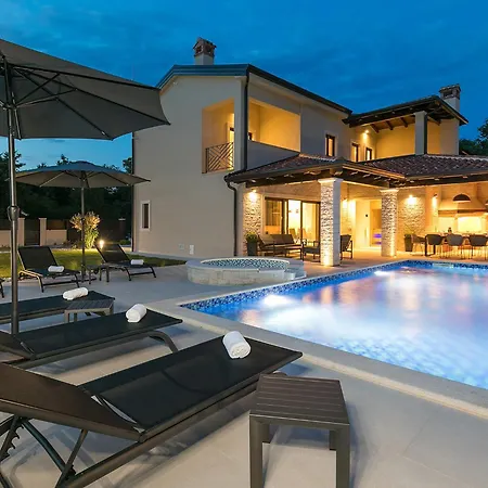 Vila Greenblue *